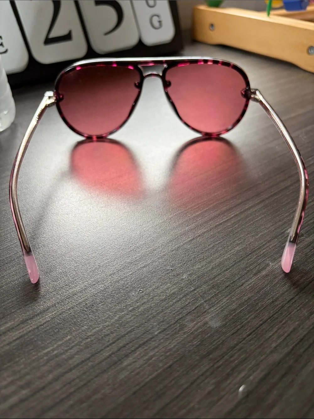 Victorias Secret classic aviator